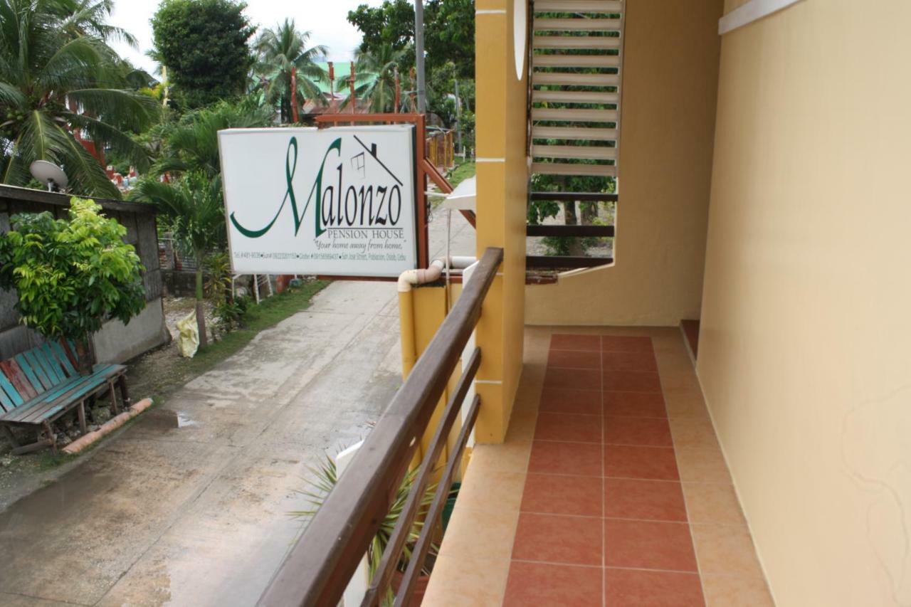Oslob Malonzo Pension House Buitenkant foto